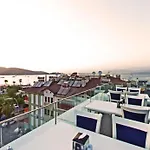 Mara Palace