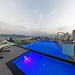 Mara Palace Hotel