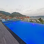 Mara Palace 4*