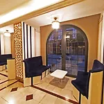 Mara Palace Hotel