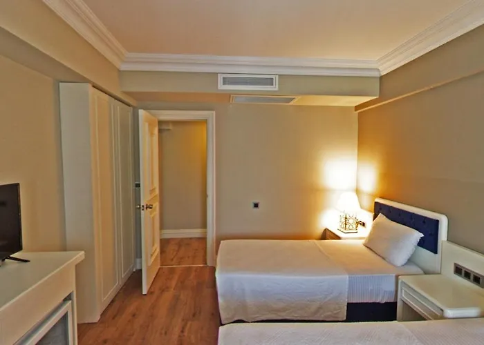 The Mara Palace 4*