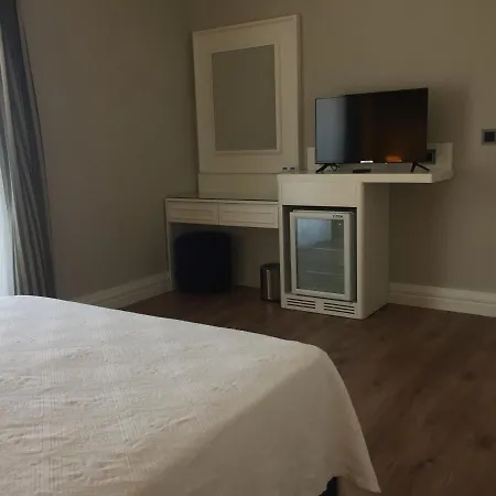 The Mara Palace フェティエ