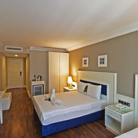 The Mara Palace Hotell 4*