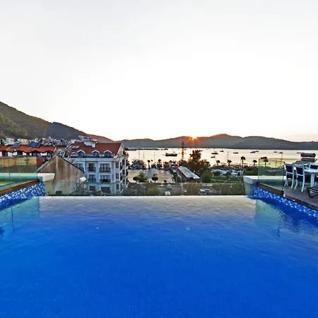 Hotell The Mara Palace 4*