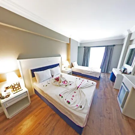 ホテル The Mara Palace フェティエ