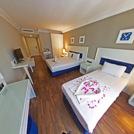 ホテル The Mara Palace 4*